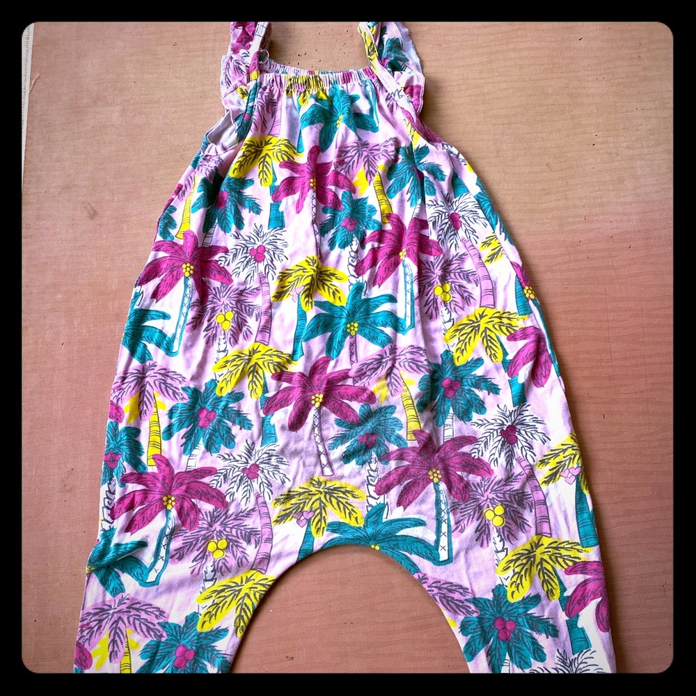 Tropical print sleeveless jumpsuit